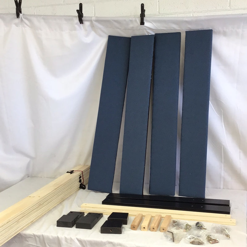 Bellissa Blue and White Linen Queen Upholstered Platform Bed Frame
