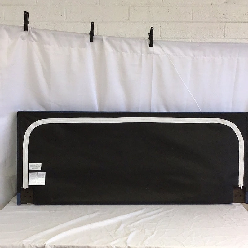 Bellissa Blue and White Linen Queen Upholstered Platform Bed Frame