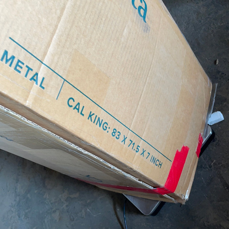 Metal Cal King 7 in. Smart Box Spring